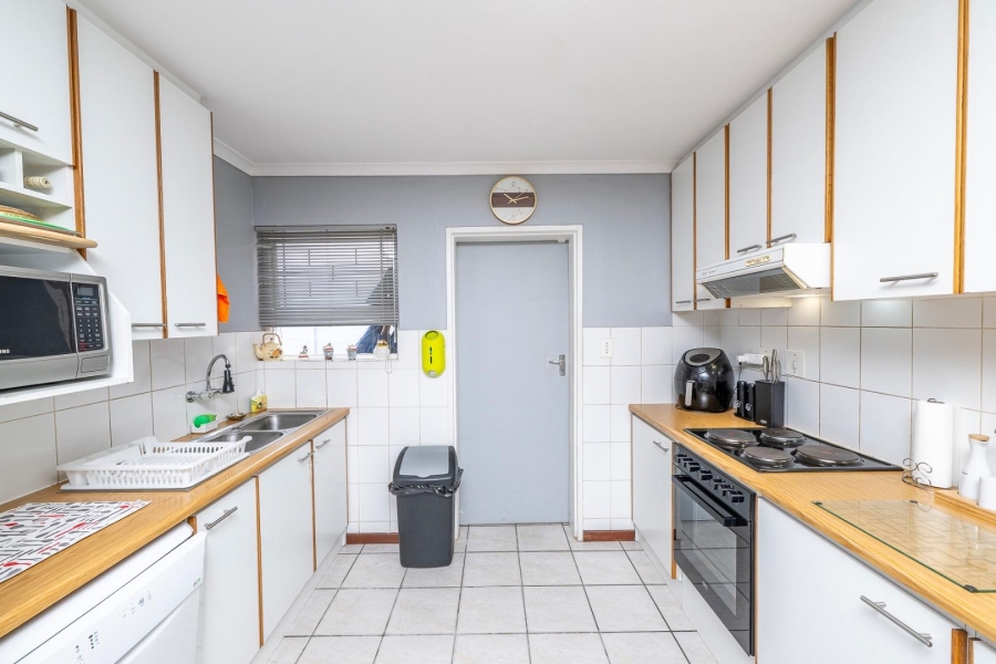 2 Bedroom Property for Sale in Brackenfell South Western Cape